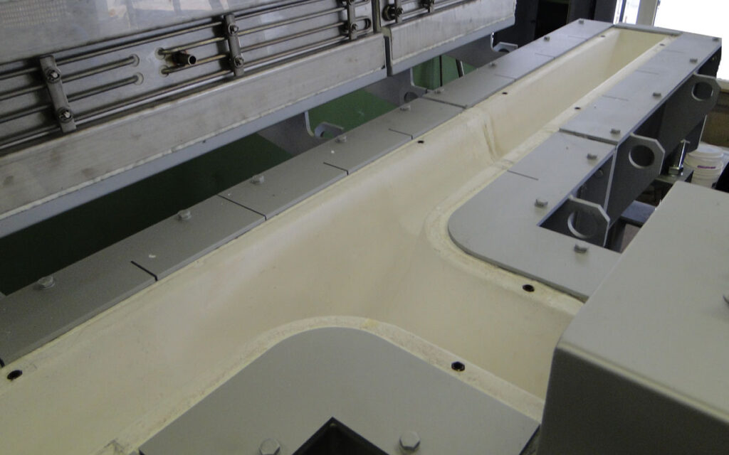 HPI T-Stück Gießrinne